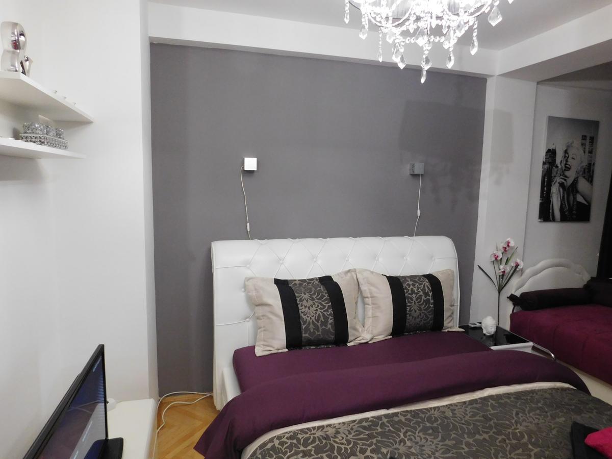 Velvet Lux Apartment Nis Exterior photo