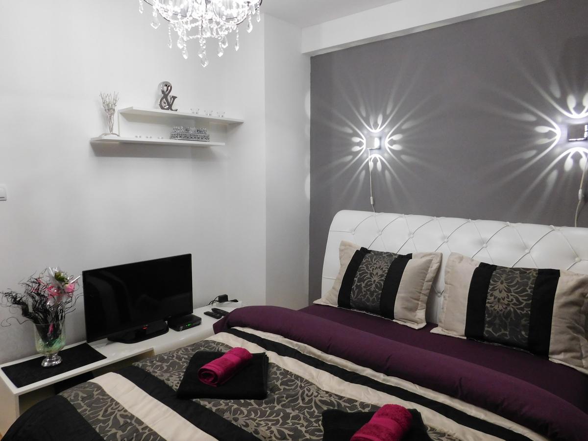 Velvet Lux Apartment Nis Exterior photo
